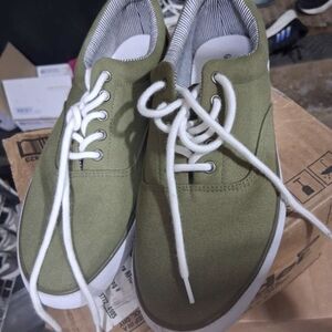 BUY 2 GET ONE FREE* Olive Green Canvas Men's Shoes Size 9